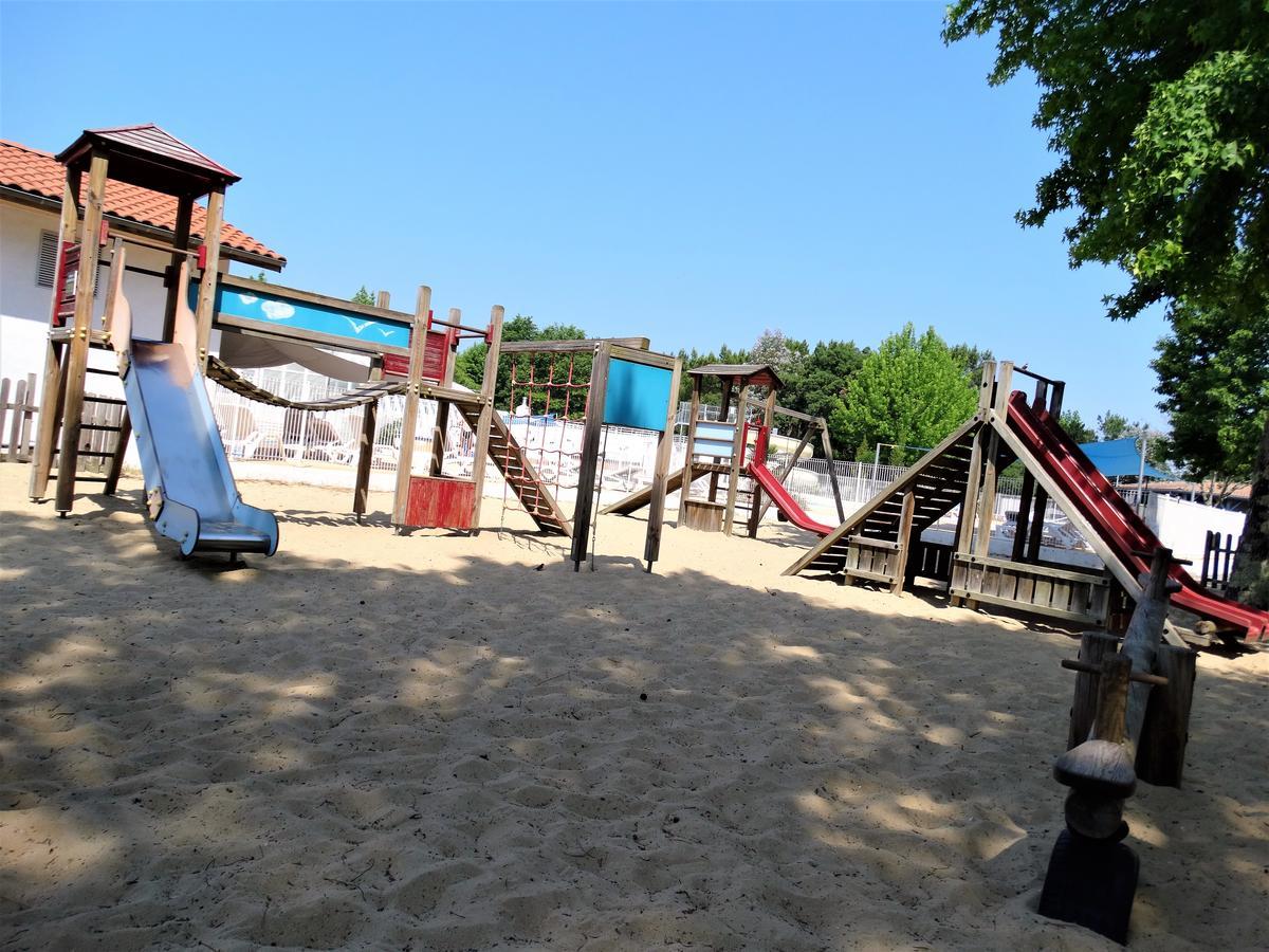 Camping Sunissim L'Airial By Locatour Hotell Soustons Exteriör bild
