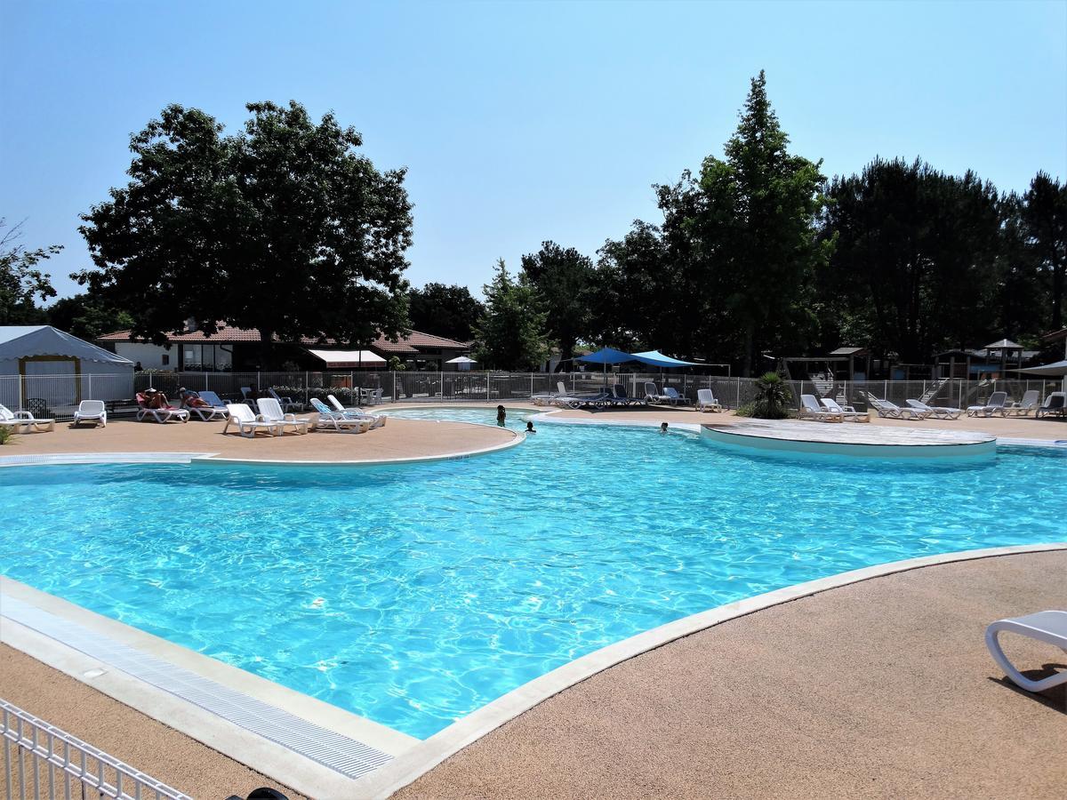 Camping Sunissim L'Airial By Locatour Hotell Soustons Exteriör bild